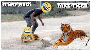 Fake Tiger Prank Sleeping Dogs - Funny Videos 2021 - TRY NOT TO LAUGH Episode 15