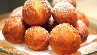 Frittelle - Italian Carnival Fritters recipe - collaboration with DifferentTaste