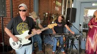 Everhart & Light with Erin Jo Paddlefoot LIVE - Runaway