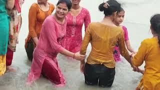 Ganga Snan  Public me Open snan And dress Change Vlog #viralvideo #trending #ganga