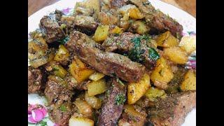 Тушёная говяжья печень с картошкой    Stewed beef liver with potatoes