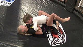 Boy VS Girl 55 - Cage Grappling