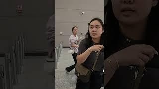 Friendly Chinese Lady Helps Us 