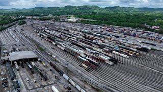 CSXs Radnor Yard One of the busiest yards in the south