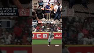Oswaldo Cabrera home run reaction #yankees #mlb #baseball