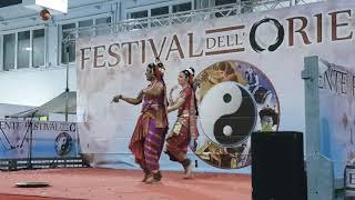 FESTIVAL DELLORIENTE PD 2018@Danza Indiana stile cuci pudri -8DIC2018 Video by Cinzia T.