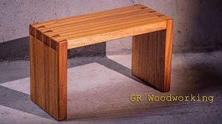 Only hand tools - Dovetail joint Bench