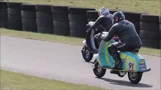 Darley Moor - British Historic Racing - Scooters Stock - Race 1 - 14th August 2022