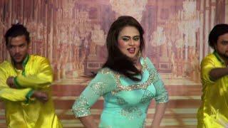 SOBIA KHAN STAGE PERFORMANCE PAA JAPHIYAN GHUT GHUT  NASEEBO LAL PUNJABI SONG - SMB