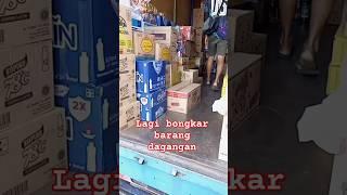 toko kelontonglagi turunin barang dagangan#tokokelontong #tokosembakosederhana