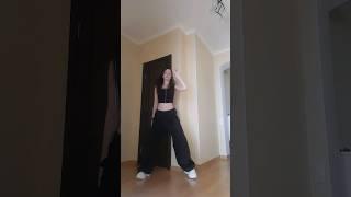 BADVILLAIN BADVILLAIN  dance cover #shorts #viral #kpop #kpopdancecover #kpopdance