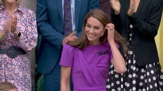 Kate Middleton greeted by standing ovation at Centre Court  Wimbledon on ESPN