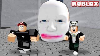 Koca Kafa Bizi Kovalıyor Kaç ve Yakalanma - Panda ile Roblox Escape Running Head