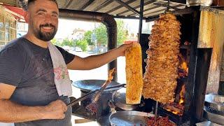 Er verkauft 300 Dönerkebabs pro Tag auf der Straße – Erstaunliches türkisches Streetfood