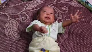 Bayi prematur baru 1 bulan sudah lincah