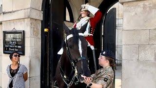 Heartwarming Gesture by the Kings Guard for a Disabled Tourist at Horse Guards in London