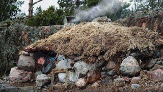 3 Day Beach Bushcraft HEAVY RAIN & WIND - Expanding my Shelter -ASMR