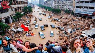 One In a Billion Moments In Natural Disasters Caught On Camera 2024 #5