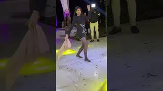 Nora Fatehi belly dancing in her friends wedding ️️️️️