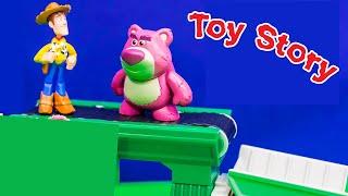 Unboxing the Toy Story Junkyard Escape Playset with Woody