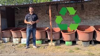 Granja lombricola de media producción utilizando materiales reciclables un negocio rentable.