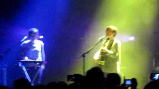 Tegan and Sara Back In Your Head Acoustic and Xylophone