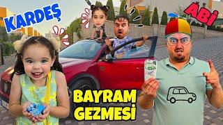 BAYRAM GEZMESİ GÜNÜ  ELİF VE KARDEŞLERİ ŞEKER TOPLADI 