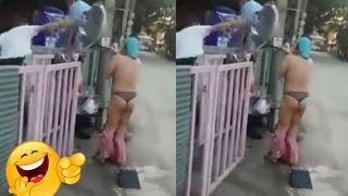 Video paling lucu sedunia bikin ngakak abis ibu ibu berantem sampai bugil