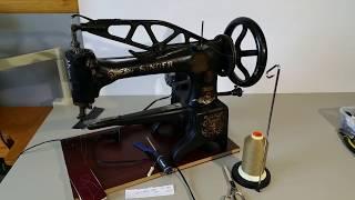 1905 Singer model 29 - 4 demonstration sewing machine cobbler Patcher