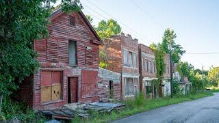 Uncovering an abandoned Tobacco Ghost Town from the early 1900s