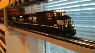 Lionel Norfolk Southern Dash 9