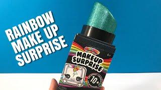 Rainbow Surprise Make Up Surprise Slijm maken in een grote lipstick