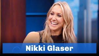 Steve Harvey Plays Matchmaker for Nikki Glaser 