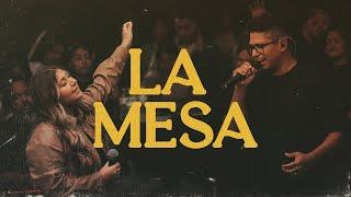 Daniel Calveti Feat. Daniela Calveti - La Mesa Video En Vivo