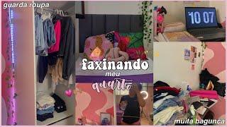 FAXINA NO MEU QUARTO  organização guarda-roupa e escrivaninha