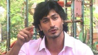 Vidyut Jamwal speaks on Mona Singhs MMS Scandal