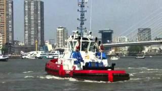 Netherlands Wereldhavendagen Rotterdam 2011 The tug RT Champion in action