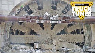 Tunnel Boring Machine for Children  Truck Tunes for Kids  Twenty Trucks Channel  Big Bertha