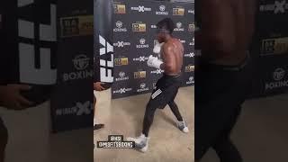 KSI showing insane boxing skills 