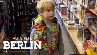 6-Jähriger im Kaufrausch - Mit mehr als 1000 Euro im Gepäck  Auf Streife - Berlin  SAT.1 TV