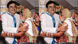 Too Emotional Shatrughan Sinha CRYING BADLY at Sonakshi Sinhas VIDAI  Father Daughter Bond