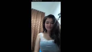 Hot Live - Bigo indonesia buka bh gan utingnya nyembul....