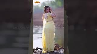 Beautiful Lady Saree Back Pose  Amazing Saree Video  Saree Fashion #silksaree