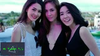 PARA SELEBRITIS YANG TIDAK MEMAKAI BRA