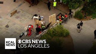 Protesters create small barricade on UCLA campus