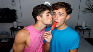 POPSICLE CHALLENGE Gay Couple Challenge