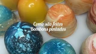 Como são feitos bombons pintados