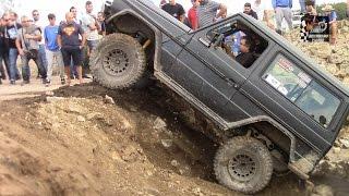 Mercedes GD300 4x4 Off-Road Skills Full HD