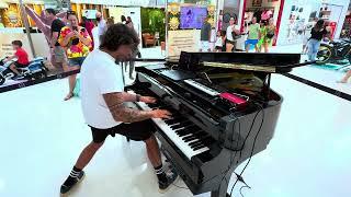 Rock And Roll All Nite Kiss Piano Shopping Mall