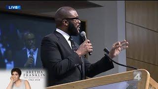 Tyler Perry at Aretha Franklins funeral service